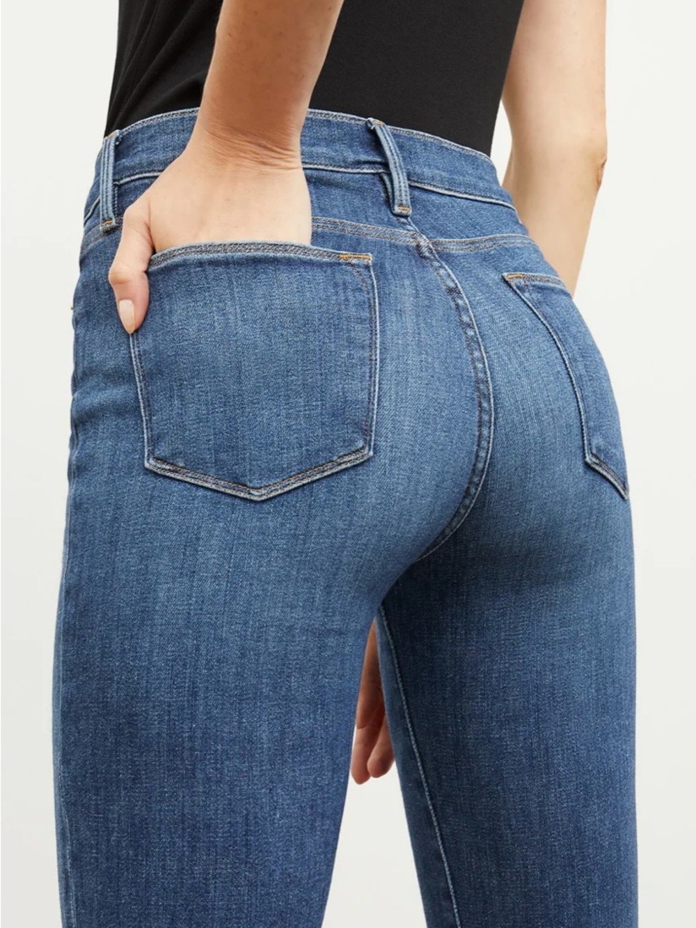 Frame le high straight